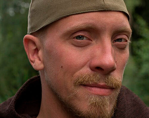 Gorro medieval Baldur en verde oliva